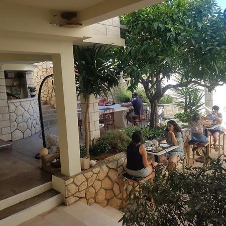Bed & Breakfast Huljic Хвар Экстерьер фото